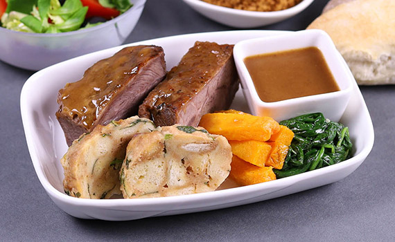 Duszone policzki wołowe z czosnkiem