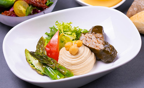 Liść winorośli faszerowany